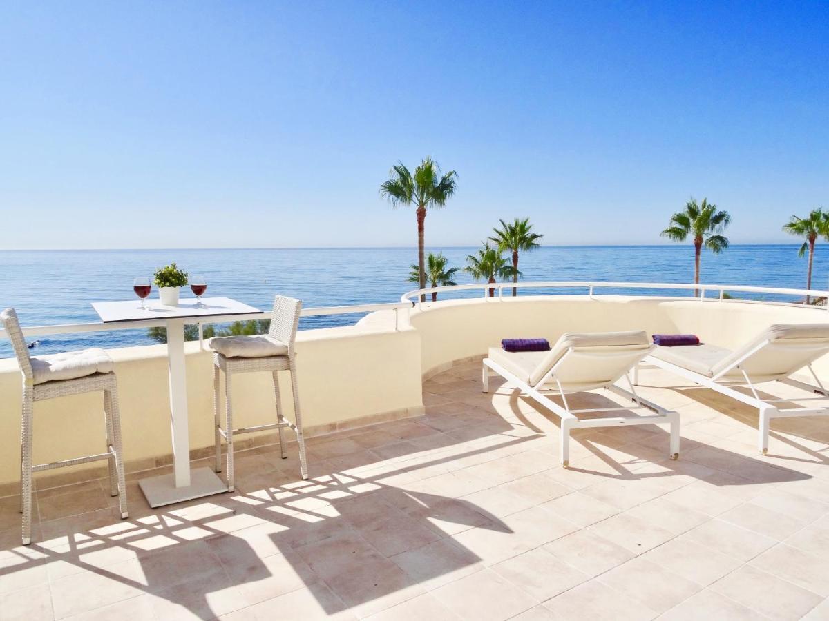 D12 Espectacular Y Moderno Apartamento En Primera Linea - Estepona - Sinfonia Del Mar المظهر الخارجي الصورة
